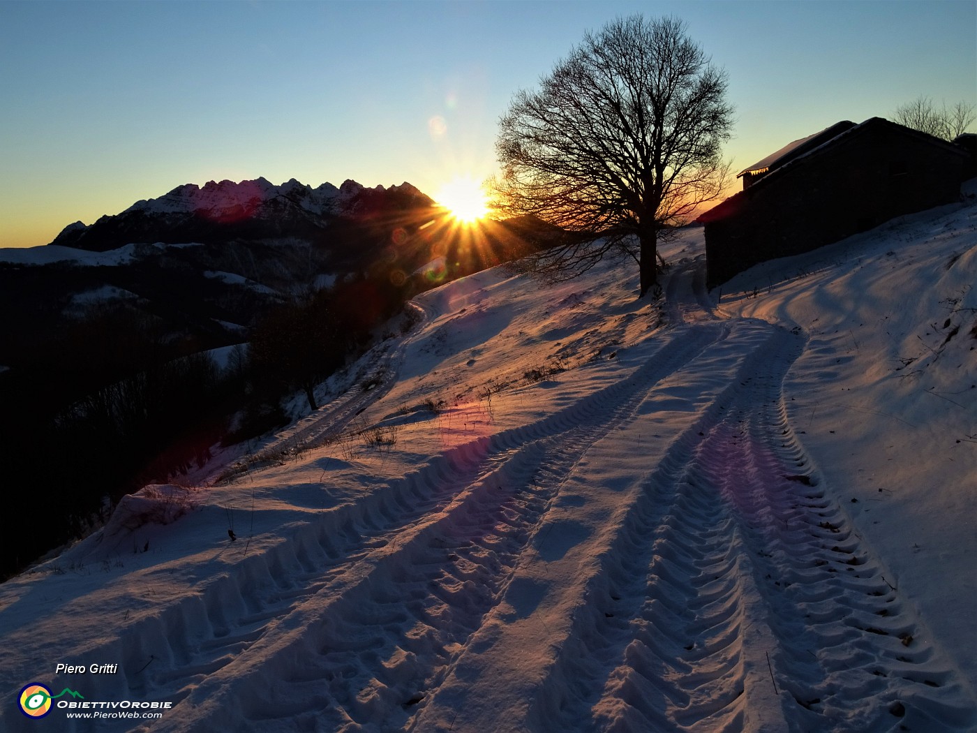 94 Splendido tramonto in Resegone.JPG